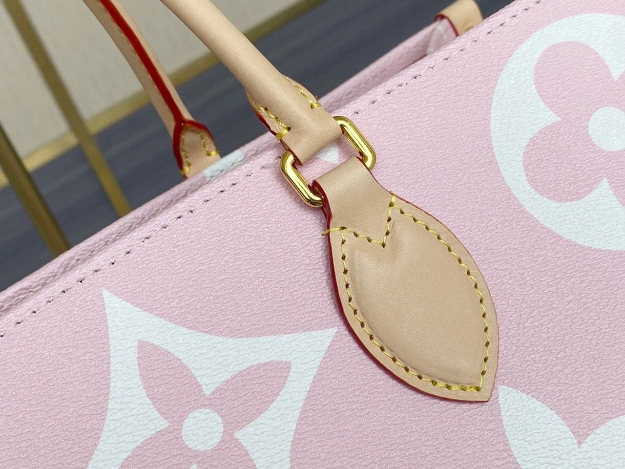 Top Quality OnTheGo GM Monogram Giant Canvas Light Pink For Women,  Tote Bags 16.1in/41cm Top Quality M57641