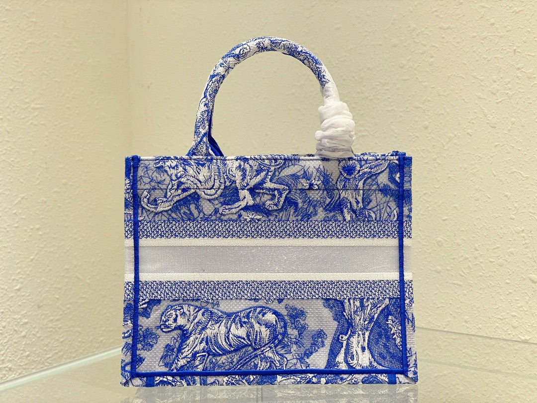 Top Quality Small Book Tote Blue, For Women, Womens Handbags 26.5cm/10.5in CD M1265ZRVJ_M808