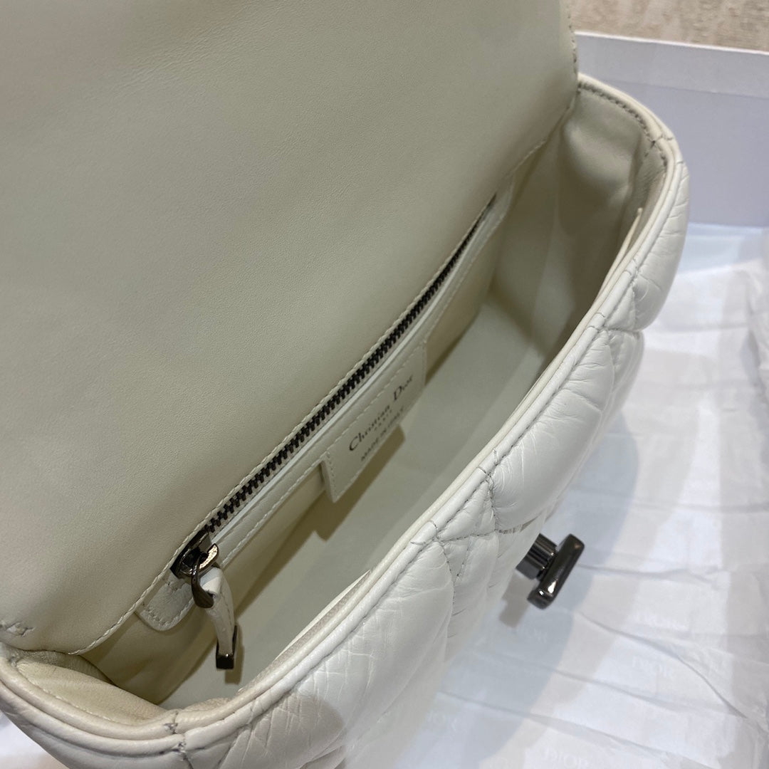 Top Quality Mini Caro Bag Latte Matte Padded Macrocannage, Latte White, For Women Womens Handbags, Crossbody Bags, 20cm CD
