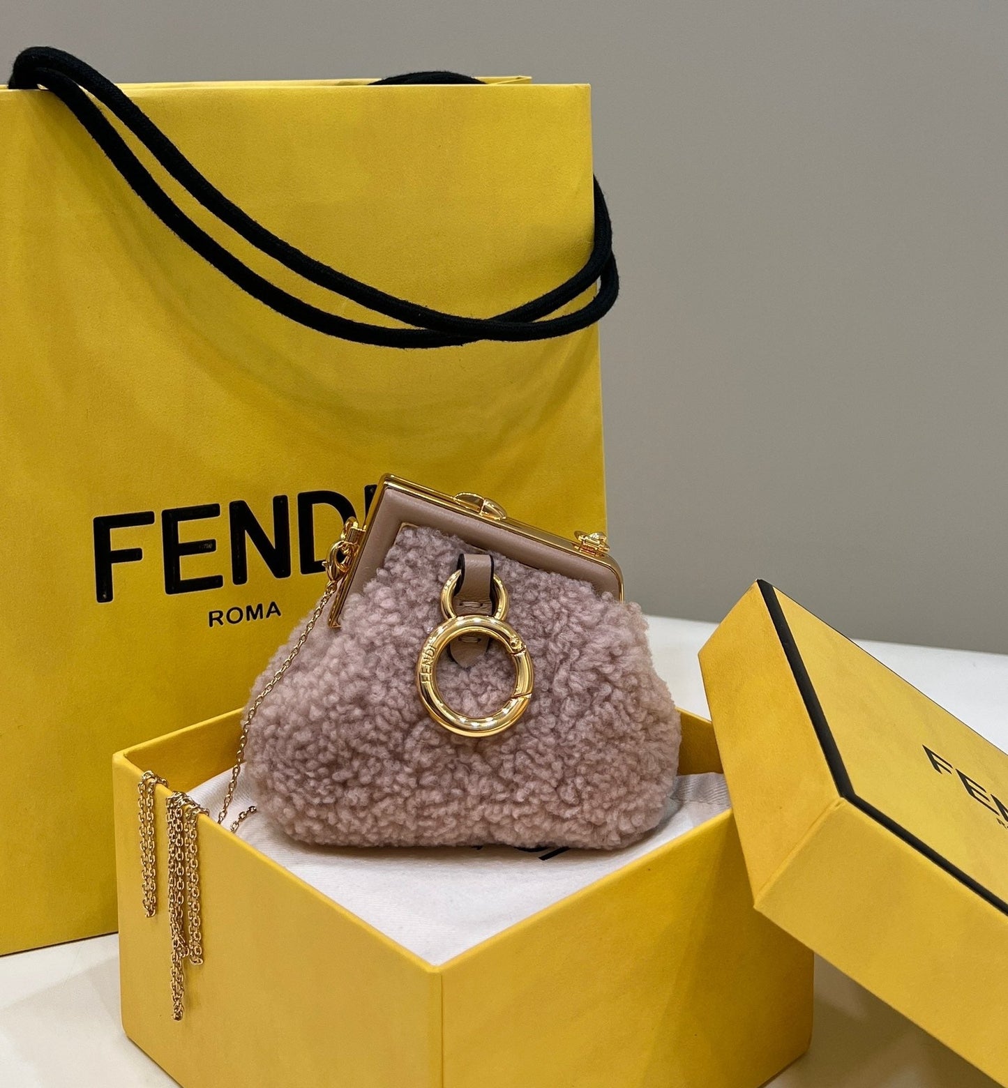 Top QualityTop Quality Top QualityTop Qualityrst Mini Pink Mink Bag For Woman 11.5cm/4in