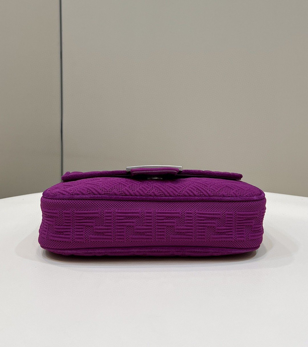 Top QualityTop Quality Baguette Chain Midi Purple FF Fabric Bag For Woman 14.5cm/6in 8BR793AHW5F1GEH