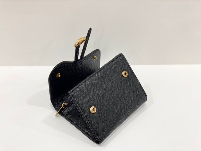 EN - New 1:1 rep  Wallet DIR 006