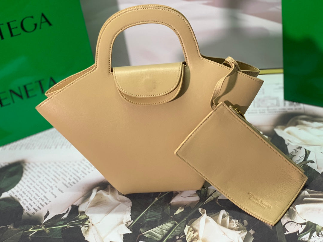 Top Quality Handle Bag Beige, For Women, Women’s Bags 12.6in/32cm