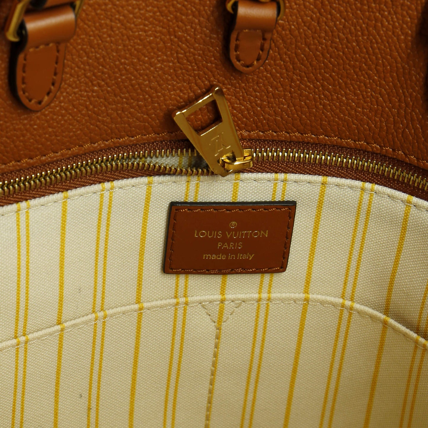 Louis Vuitton OnTheGo Tote Monogram Giant Raffia MM