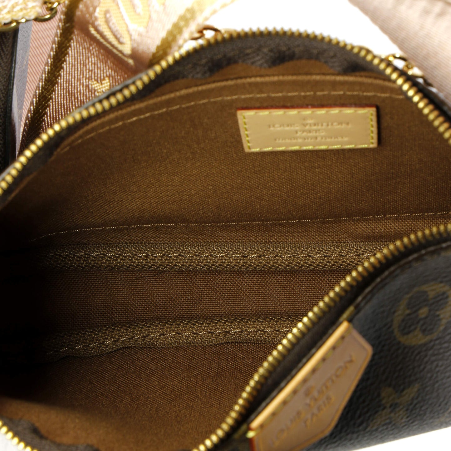 Louis Vuitton Multi Pochette Accessoires Monogram Canvas