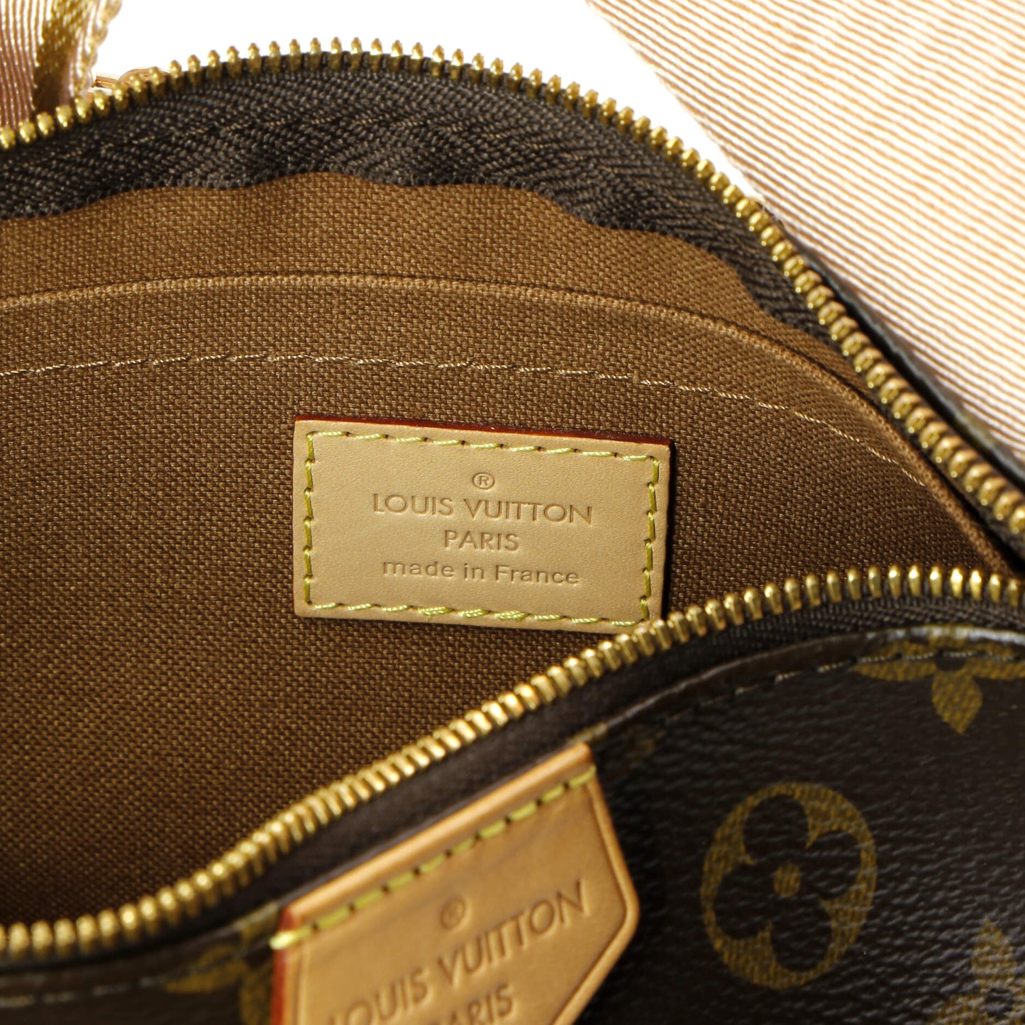 Louis Vuitton Multi Pochette Accessoires Monogram Canvas