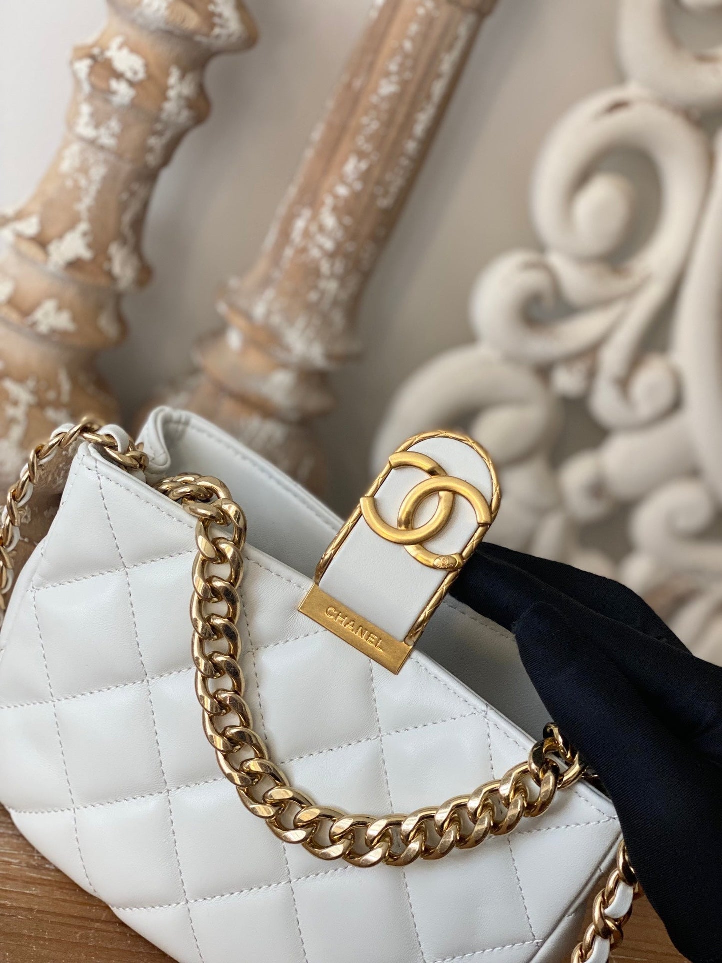 CHLSmall Hobo Bag Gold Hardware White For Women, Women’s Handbags, Shoulder Bags 7.5in/19cm