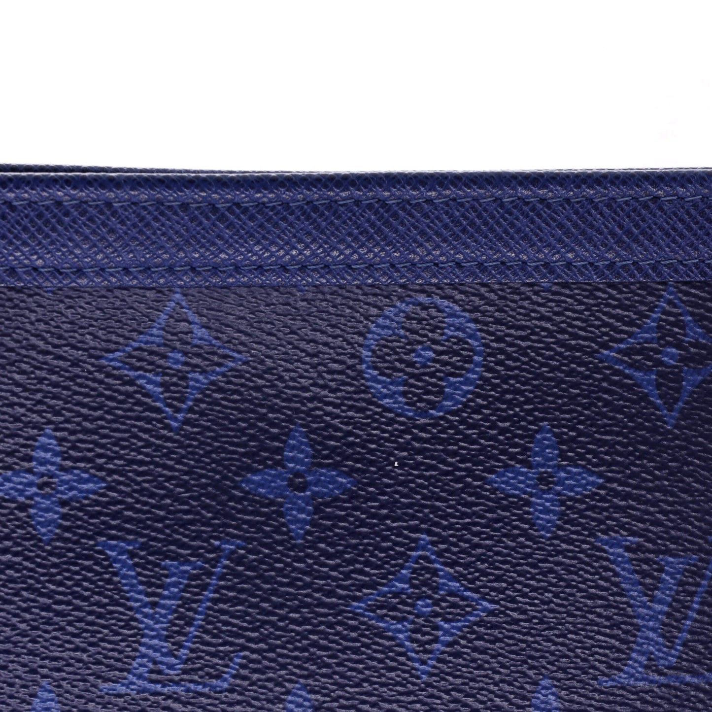 Louis Vuitton Pochette Voyage Monogram Taigarama MM