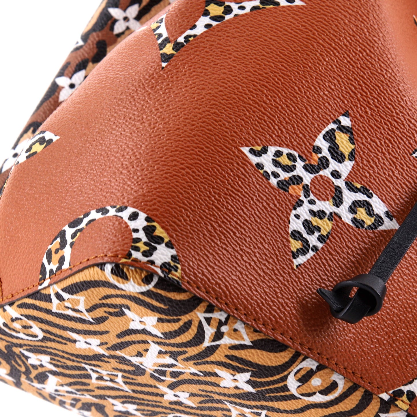 Louis Vuitton NeoNoe Handbag Limited Edition Jungle Monogram Giant