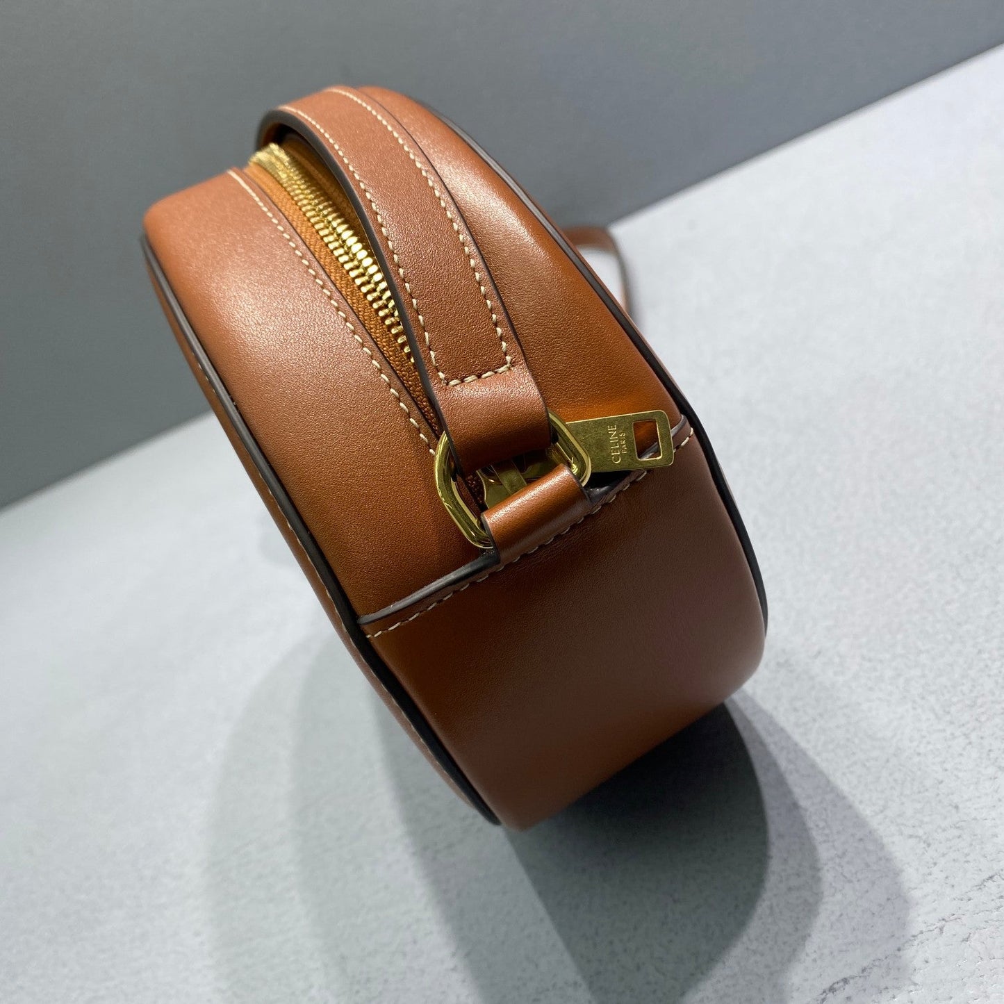 Top Quality Oval Bag Cuir Triomphe Brown For Women 8in/20cm 198603DXC.04LU
