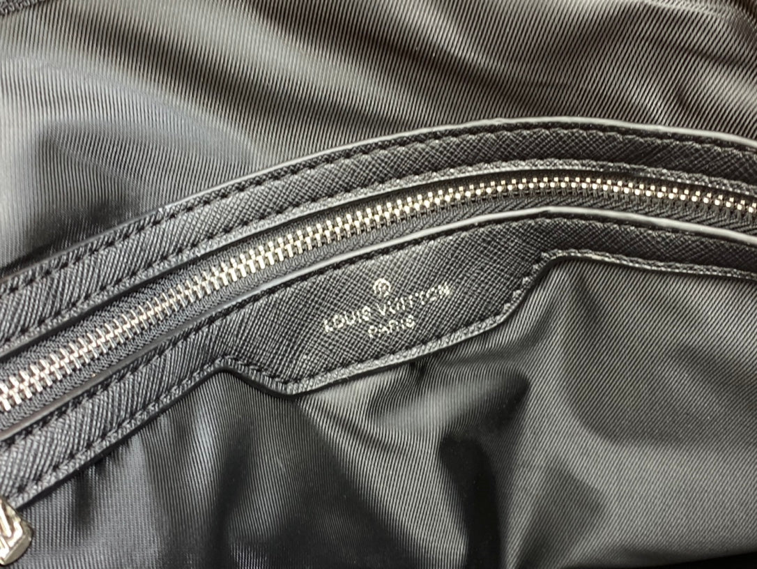 EN - New 1:1 rep  Bags LUV 669
