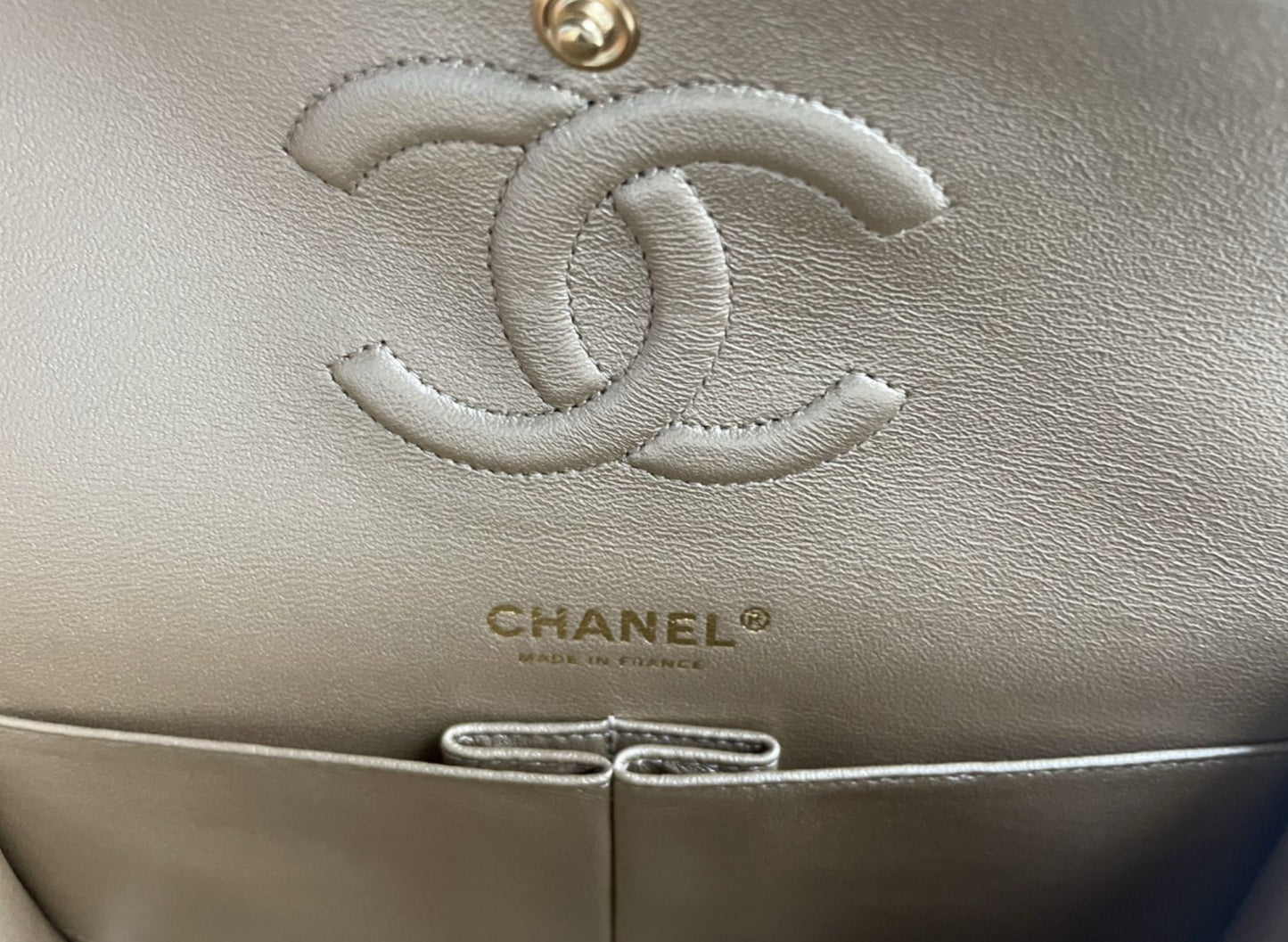 Chanel Rare Raffia Medium Classic