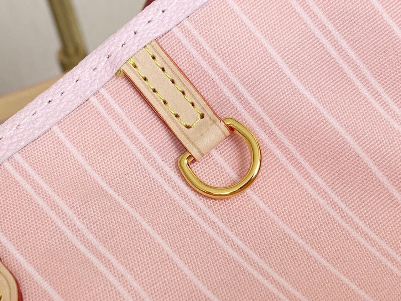 Top Quality OnTheGo GM Monogram Giant Canvas Light Pink For Women,  Tote Bags 16.1in/41cm Top Quality M57641