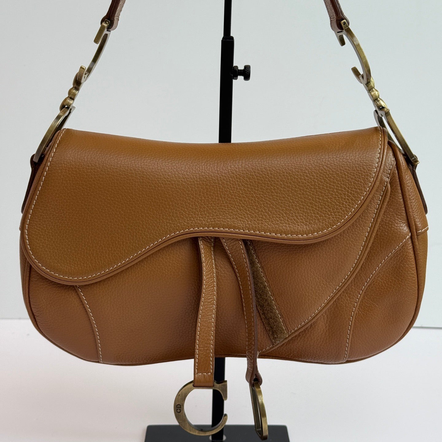 Dior   Double Saddle Brown Leather Gold-tone Hardware