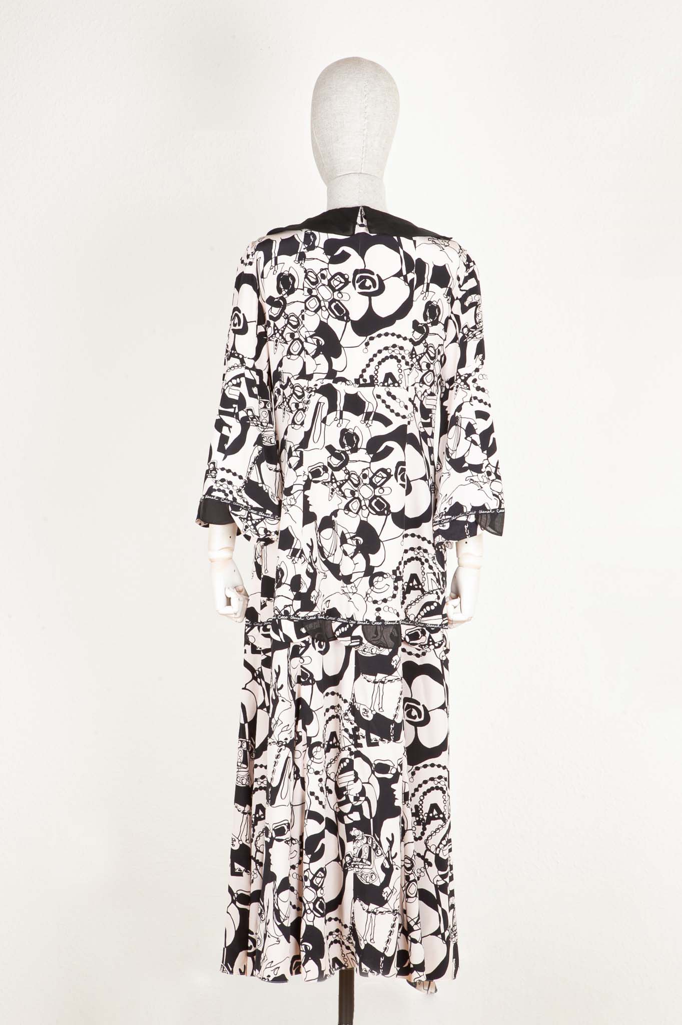 CHANEL Dress Silk Runway Cruise 2022