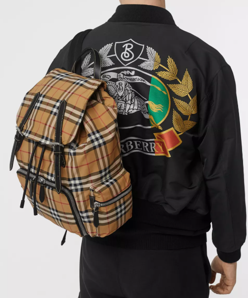 Burberry The Medium Rucksack in   Check Nylon