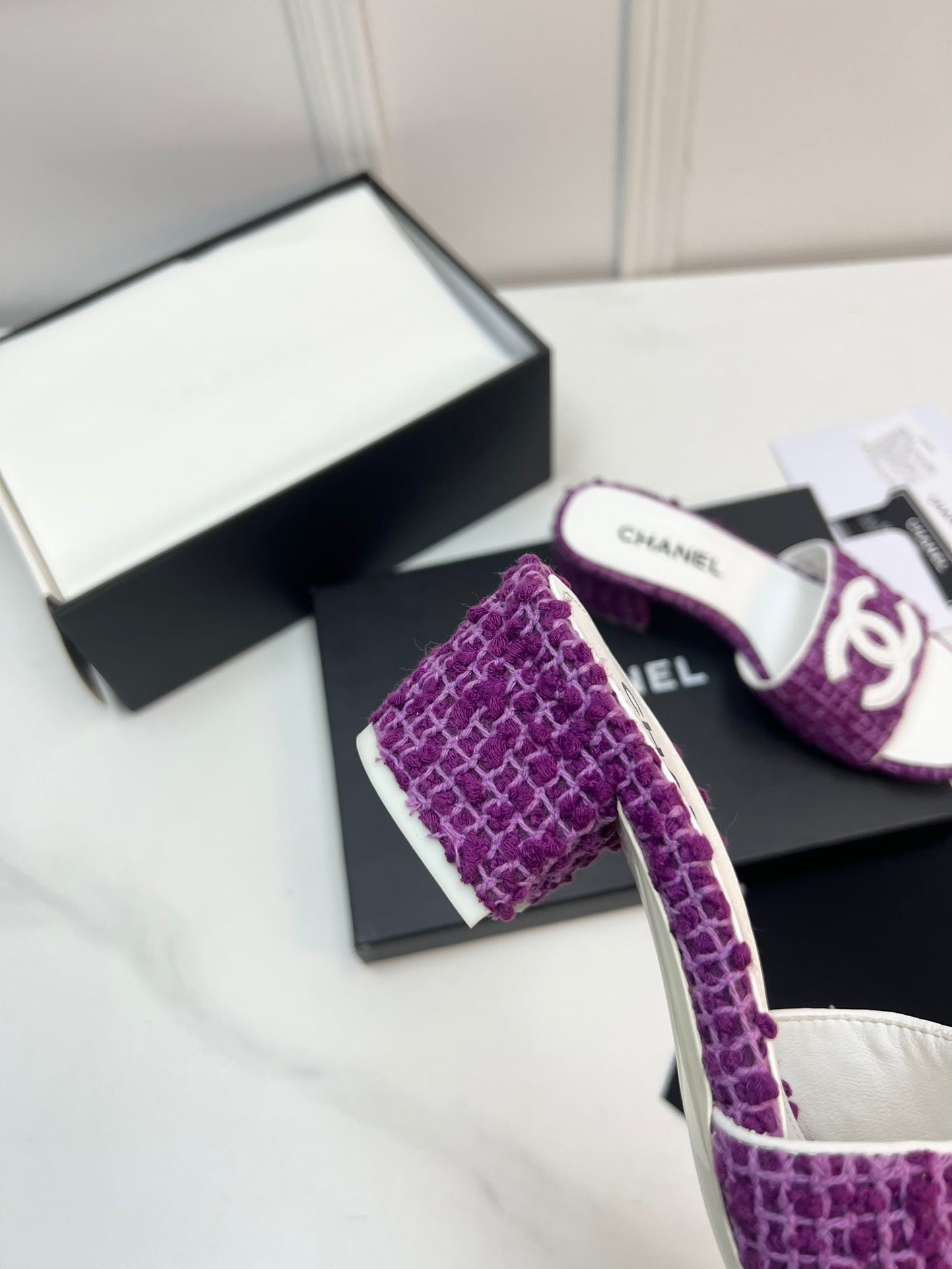 New 1:1 rep CHL High Heel Shoes 055