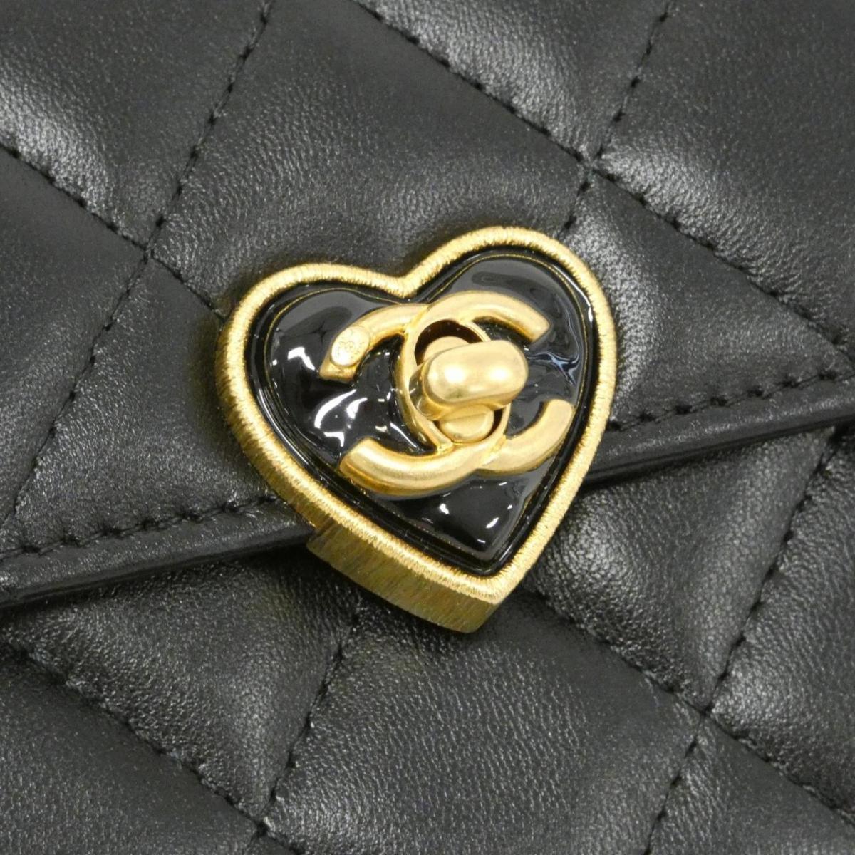 Chanel AP3291 Shoulder Bag