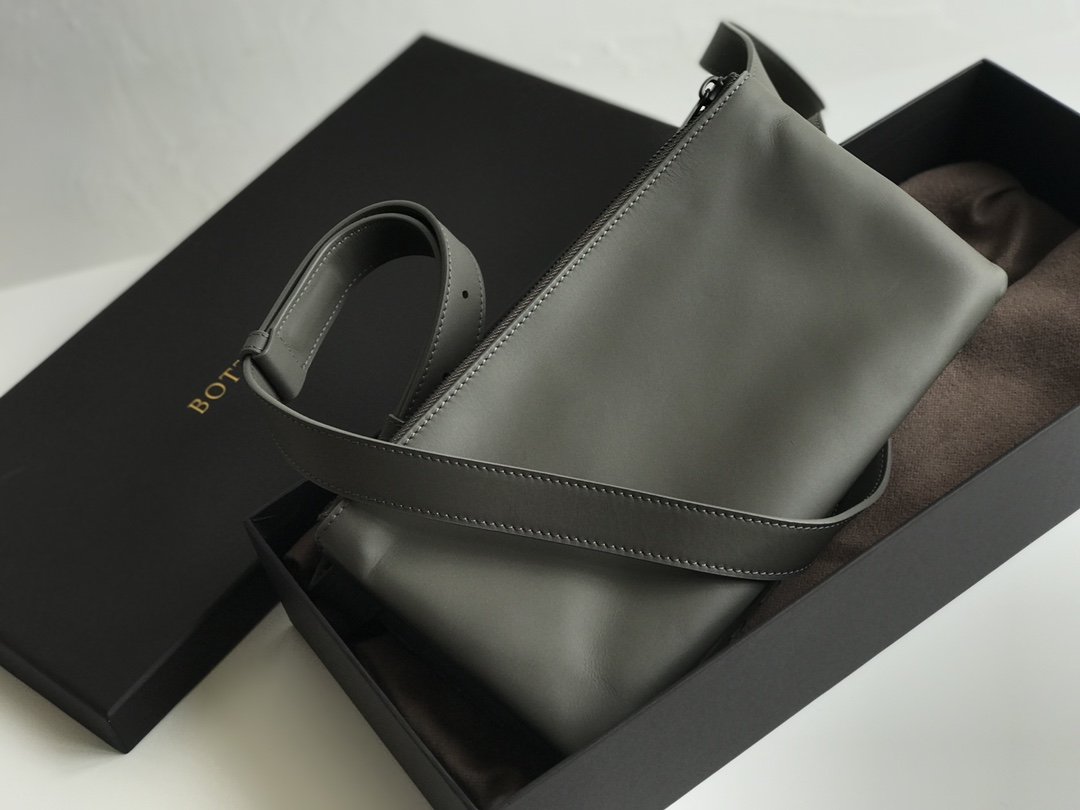 Top Quality Crossbody Bag Gray, For Women, Bags 10.2in/26cm