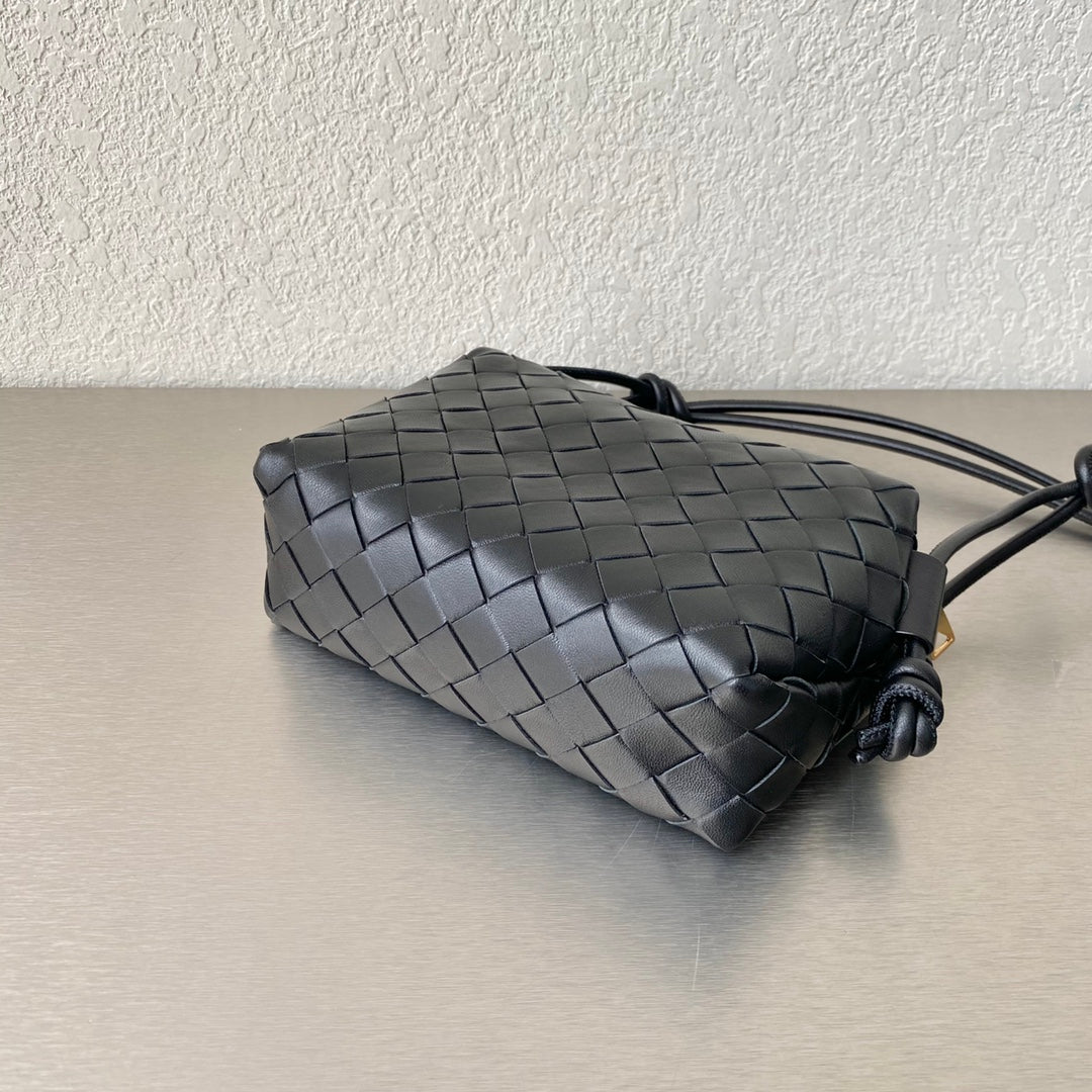 Top Quality Mini Loop Camera Bag Black, For Women, Women’s Bags 6.7in/17cm 680254V1G118425