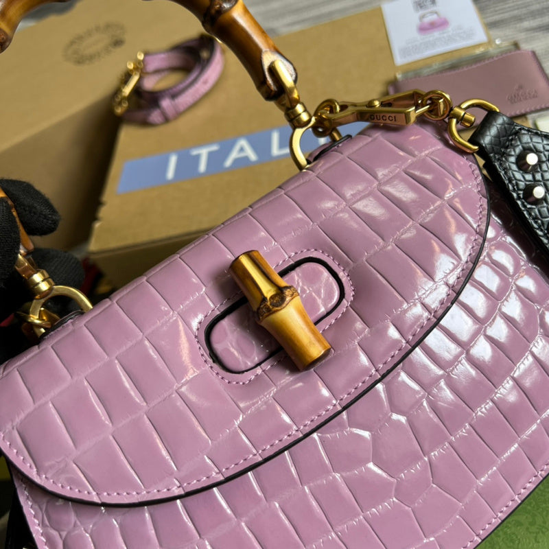 Top Quality -  Bags - 1372