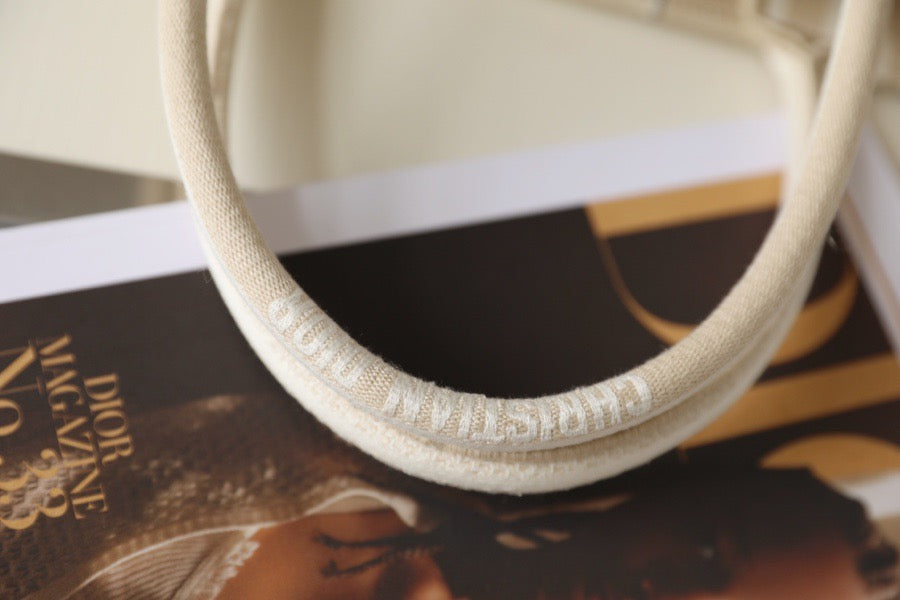 Top Quality Large Book Tote Cream, For Women, Womens Handbags 16.5in/42cm CD