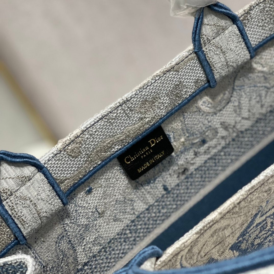 Top Quality MeTop Qualityum Book Tote Blue Toile de Jouy Reverse Embroidery, Blue, For Women Womens Handbags, Shoulder Bags, 36cm CD M1296ZRGO_M928