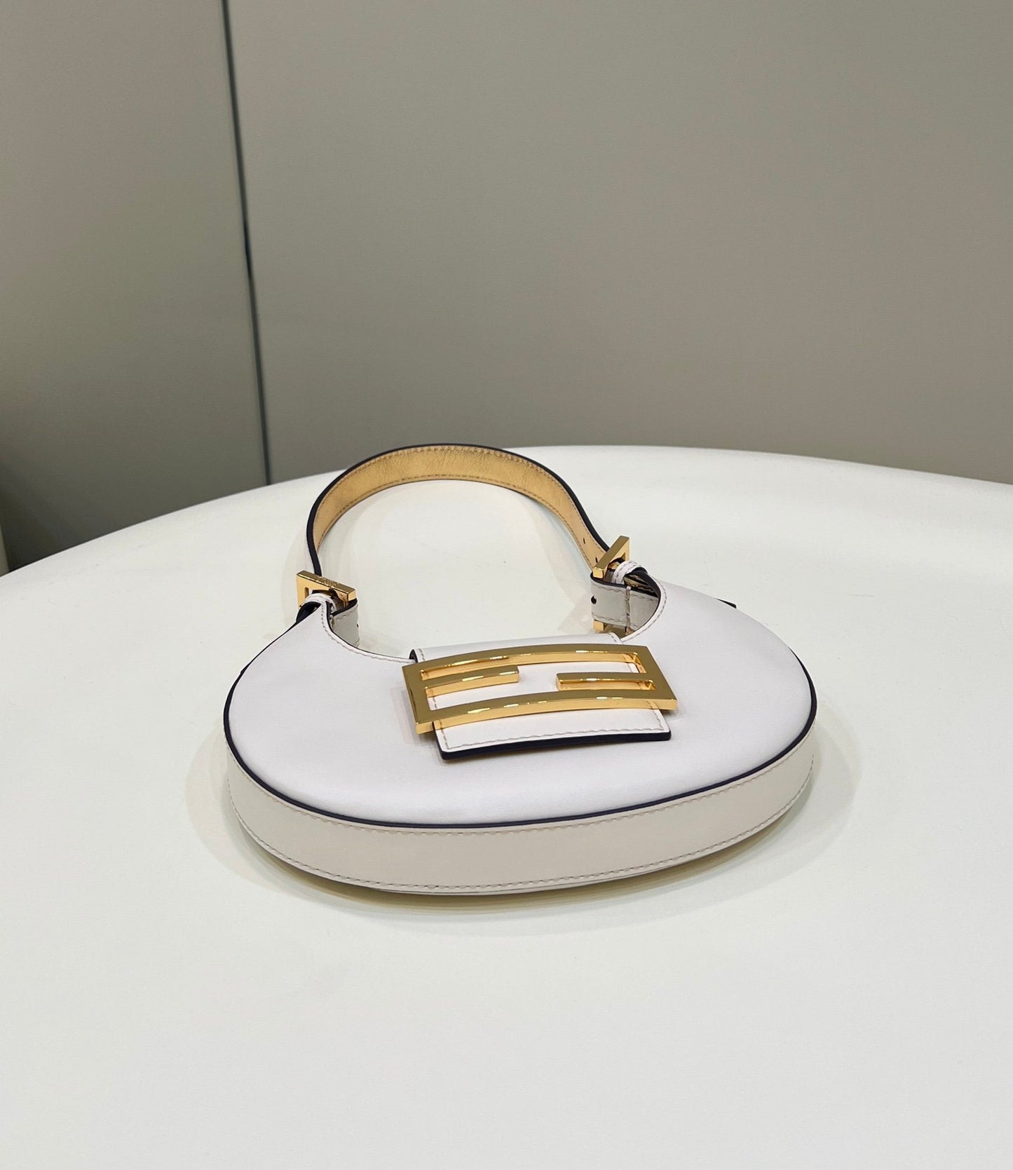 Top QualityTop Quality Cookie White For Women, Women’s Handbags, Shoulder Bags 7in/19cm FF 8BS065AAIWF0K7E