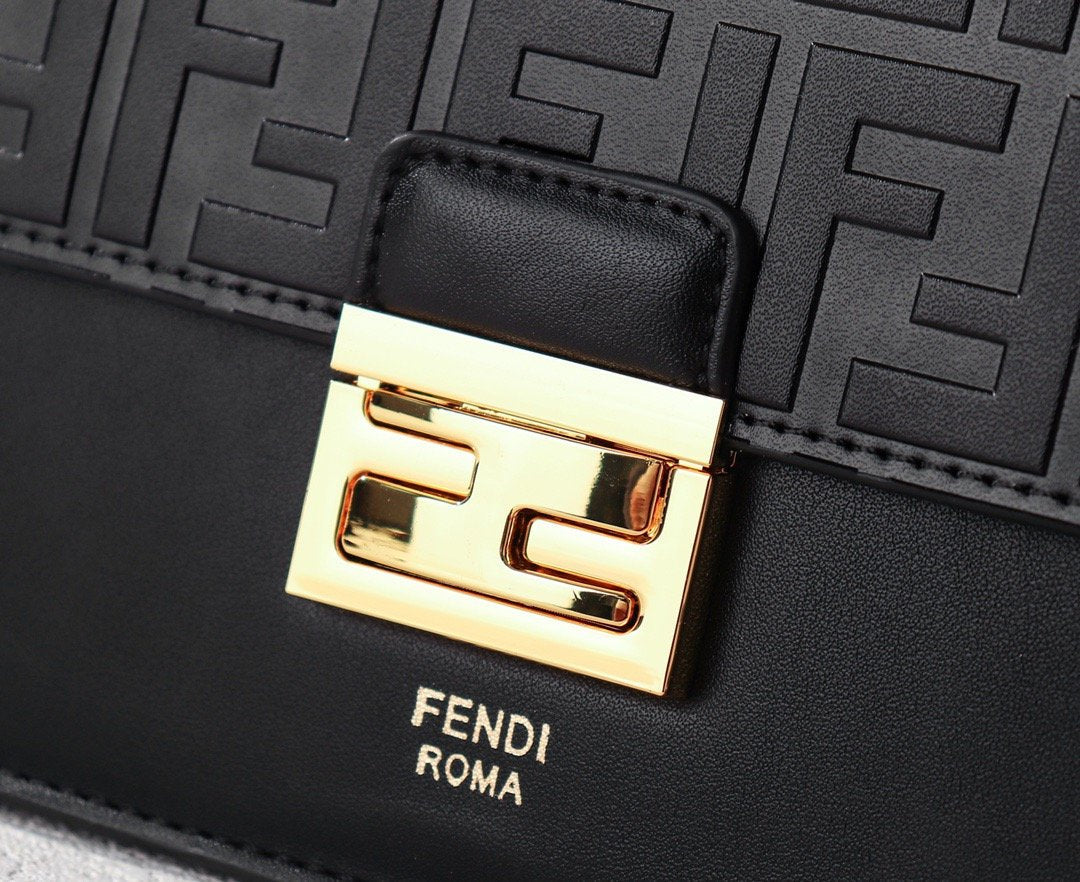 EN - New 1:1 rep  Bags FEI 070