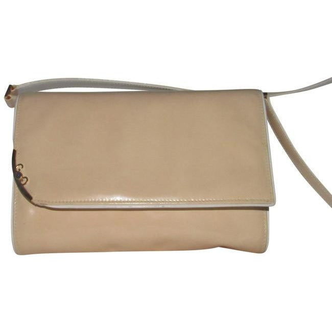 Gucci Clutch Sylvie   Two Way Purse Gold Gg And Accent Buttery Soft Glossy Tan And White Leather