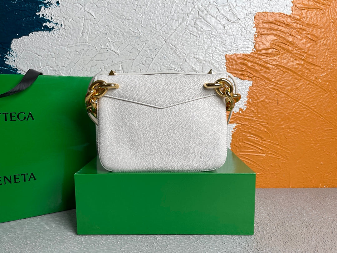 Top Quality Mount White, For Women, Women’s Bags 8.3in/21cm 667399V12M09009