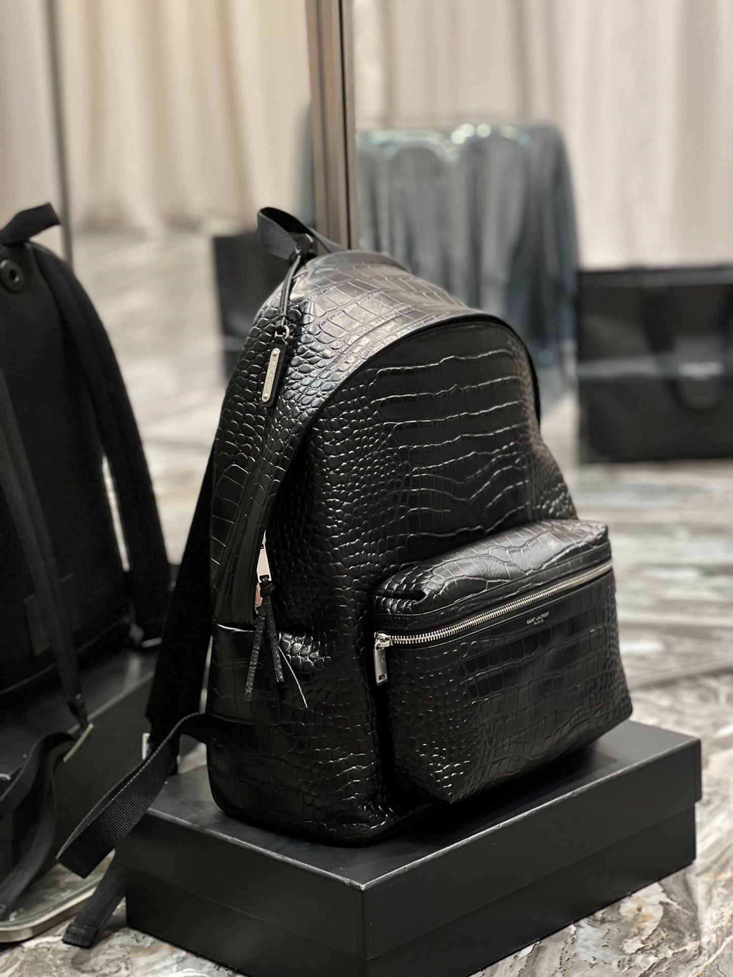 YSSL City Backpack Black For Women, Women’s Bags 16.1in/41cm YSL‎ 534967DZE2F1000