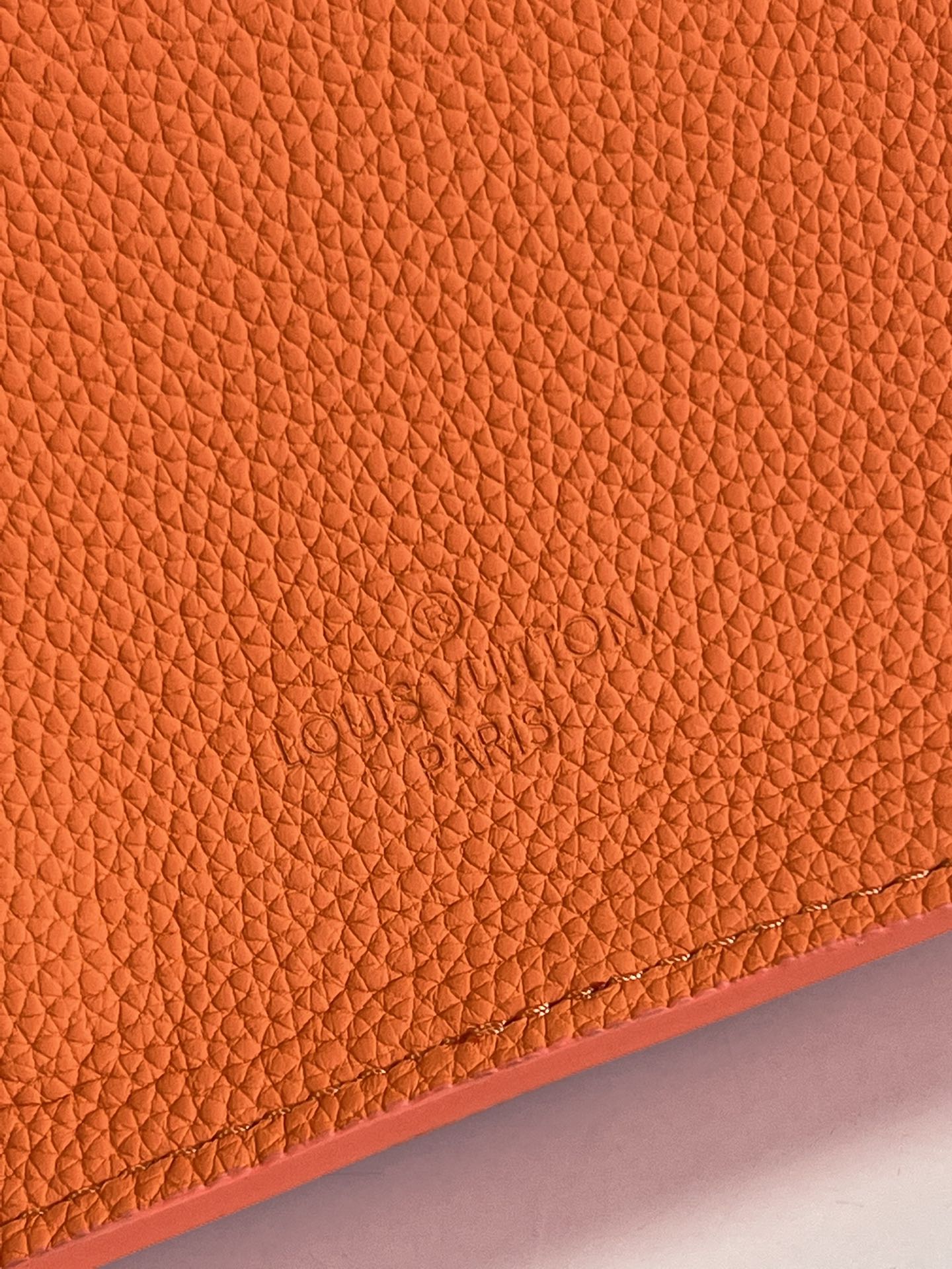 Top Quality Aerogram Slingbag Orange For Men, Bags 30cm Top Quality M59625