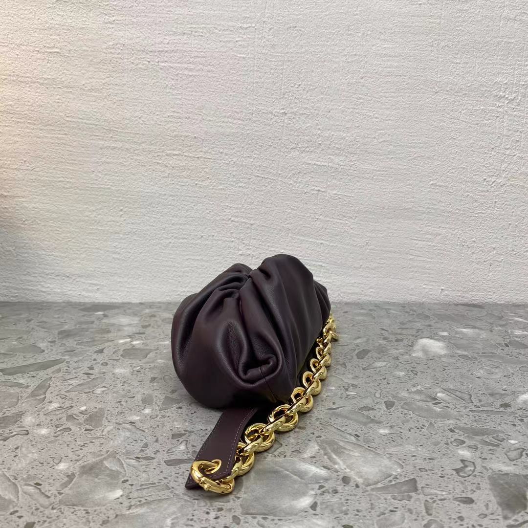 Top Quality Chain Pouch Violet, For Women, Women’s Bags 12.2in/31cm