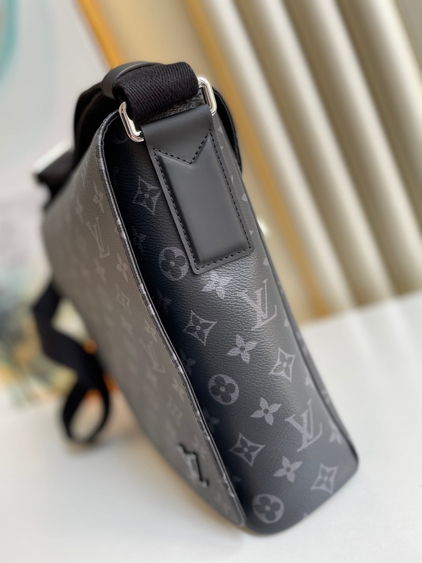 Top Quality Top Qualitystrict MM Monogram Eclipse Canvas For Men, Bags, Shoulder And Crossbody Bags 12.2in/31cm Top Quality M44001