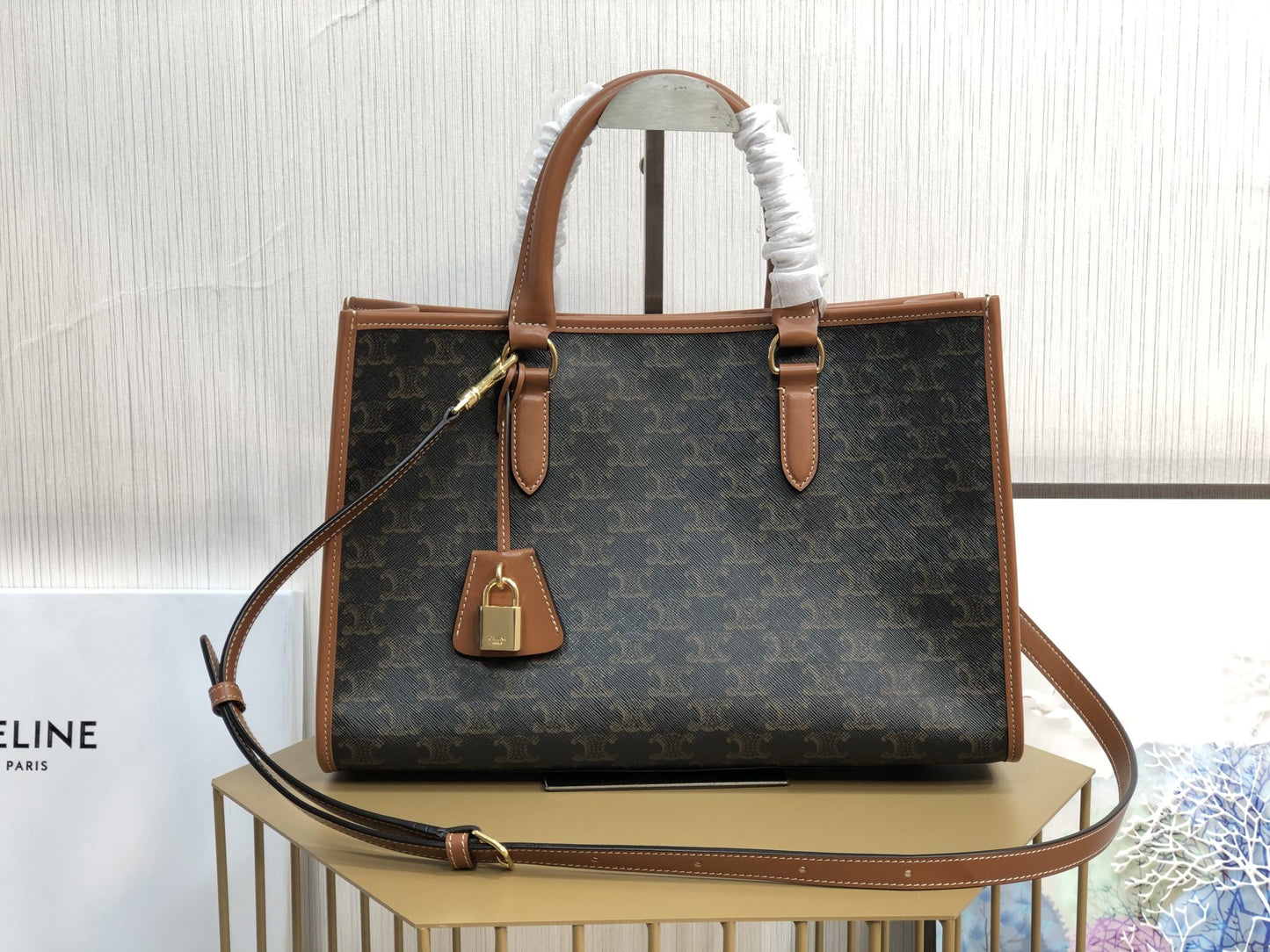 Top Quality Mini Horizontal Cabas In Triomphe Canvas Tan For Women 14in/35cm 199742BZJ.04LU