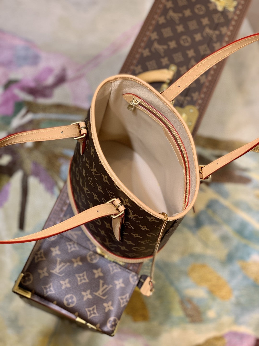 Top Quality Petit Bucket Bag Monogram Canvas For Women, Womens Handbags, Womens Shoulder Bags 10.2in/26cm Top Quality M42238