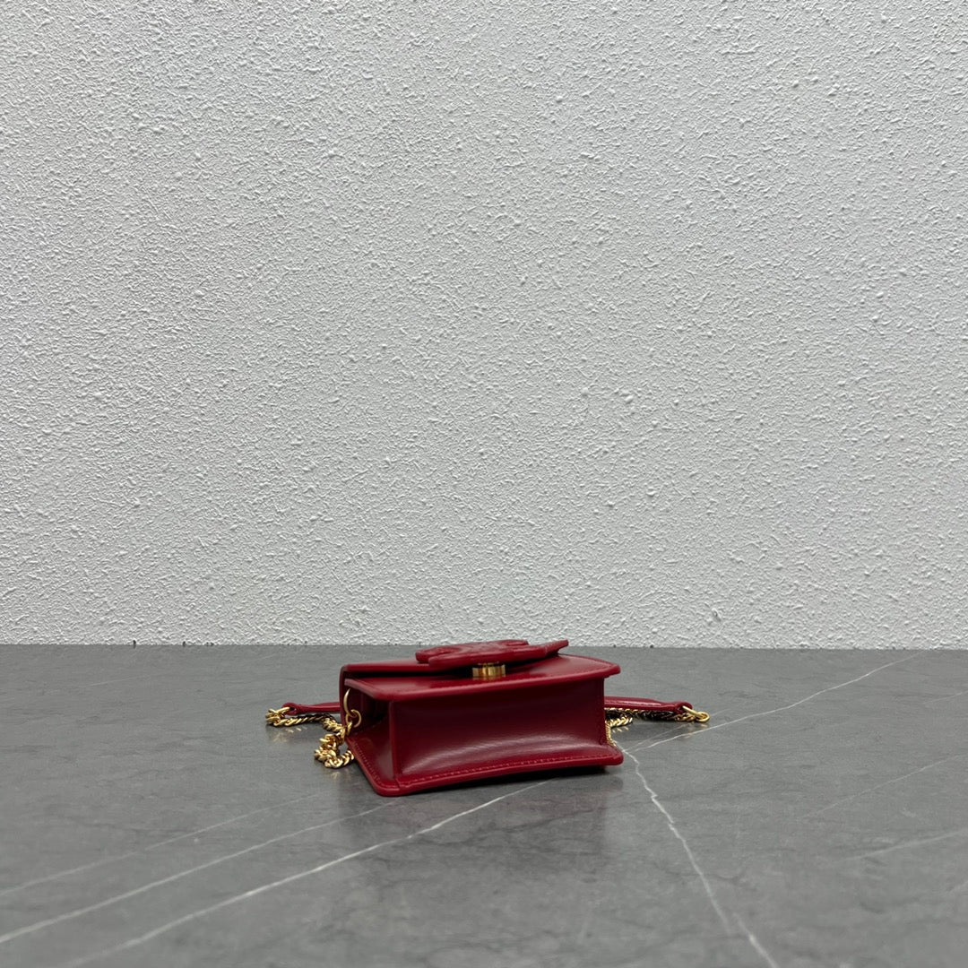 Top Quality Card Holder On Chain Triomphe Red For Women 4in/11cm 10J743DPV.27VD