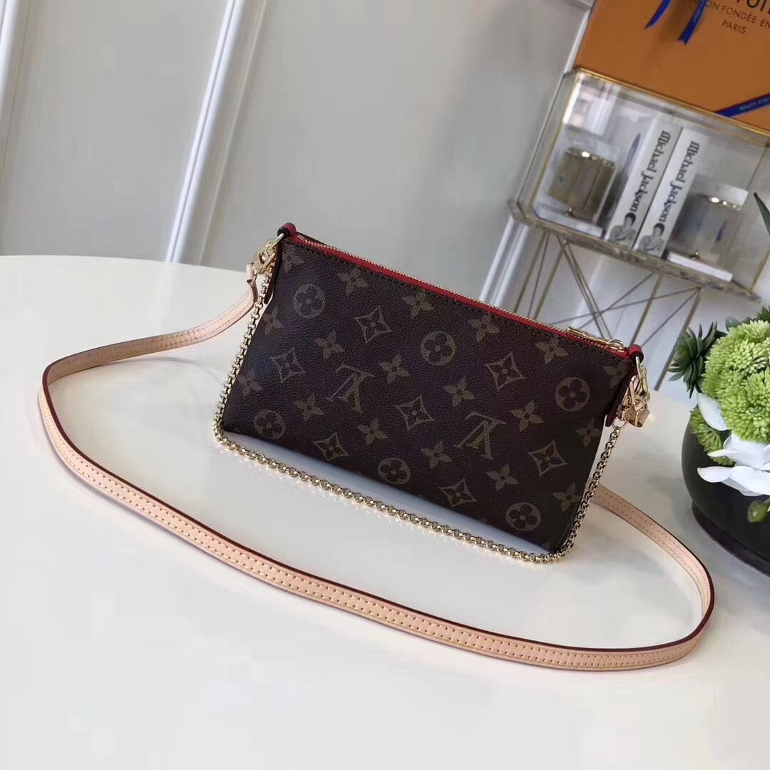 Top Quality Pallas Clutch Monogram Canvas Burgundy For Women, WoHandbag, Shoulder And Crossbody Bags 8.3in/21cm Top Quality M41639