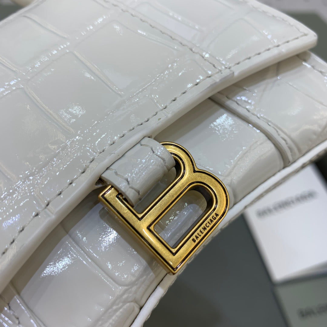 Top Quality Hourglass Mini Handbag With Chain In White, For Women,  Bags 4.7in/12cm