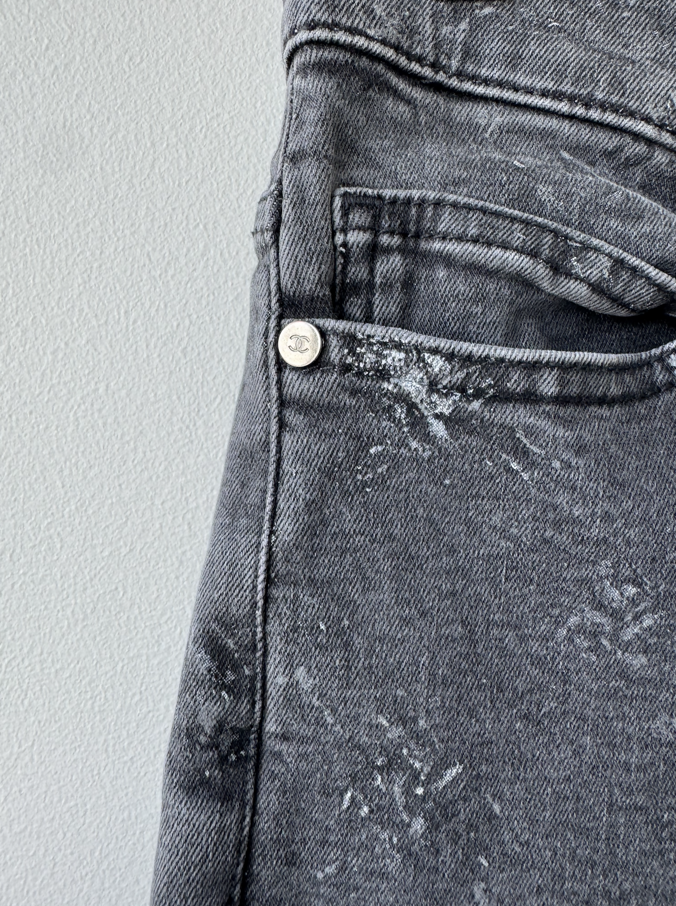 2021 - Chanel Grey Jeans
