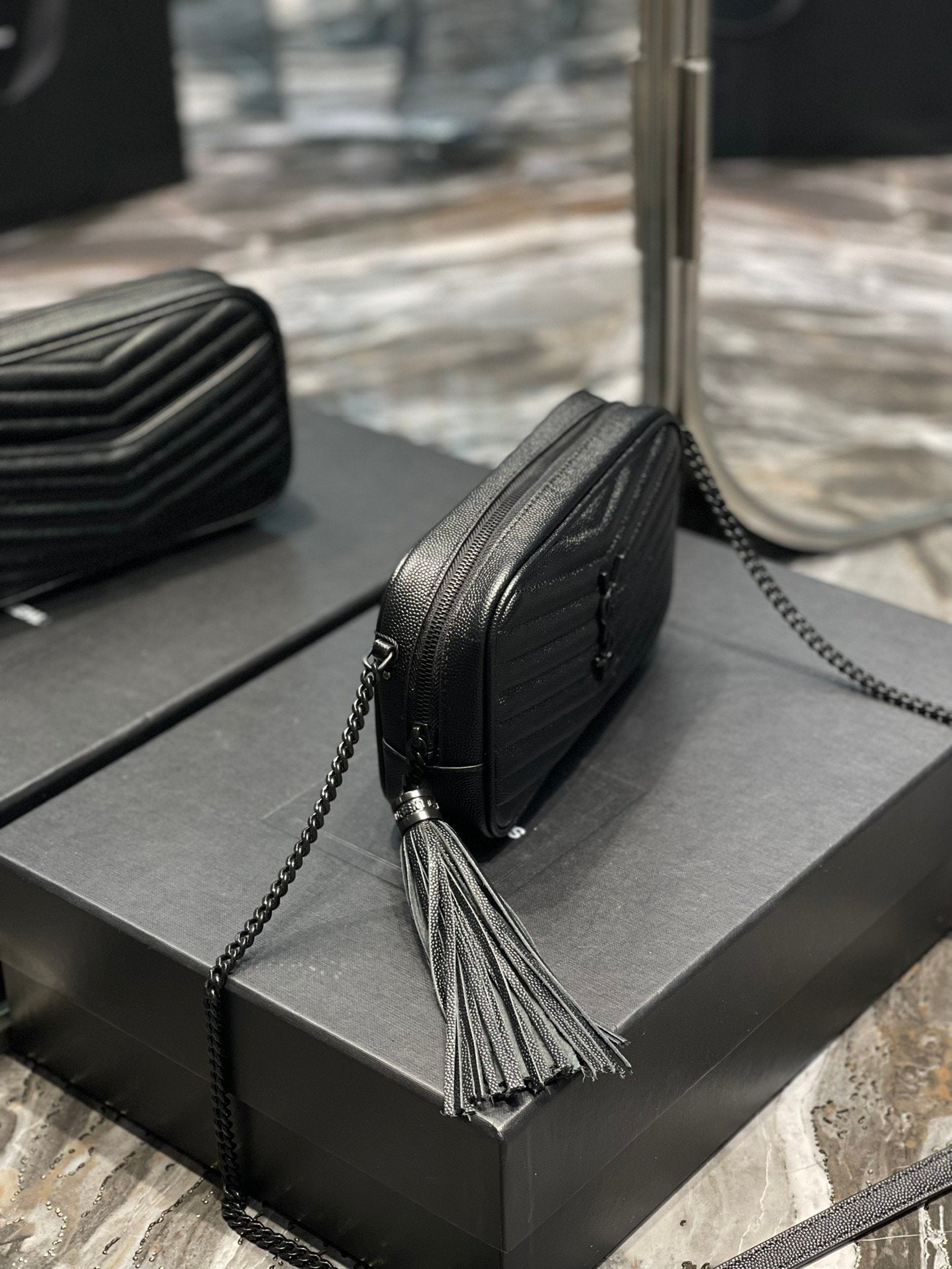 YSSL Lou Mini Bag Black In Quilted Grain De Poudre With Metal Toned Hardware For Women 7in/19cm YSl 6125791GF081000
