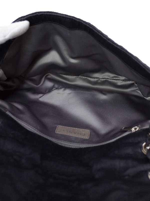 Chanel Matelasse Chain Shoulder Bag Black