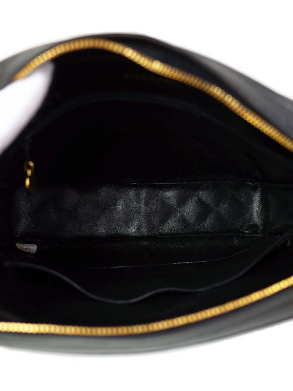 Chanel Matelasse Chain Shoulder Bag Black