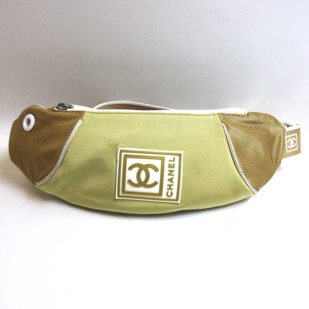 Chanel Nylon Waist Pouch Body Bag Beige  d