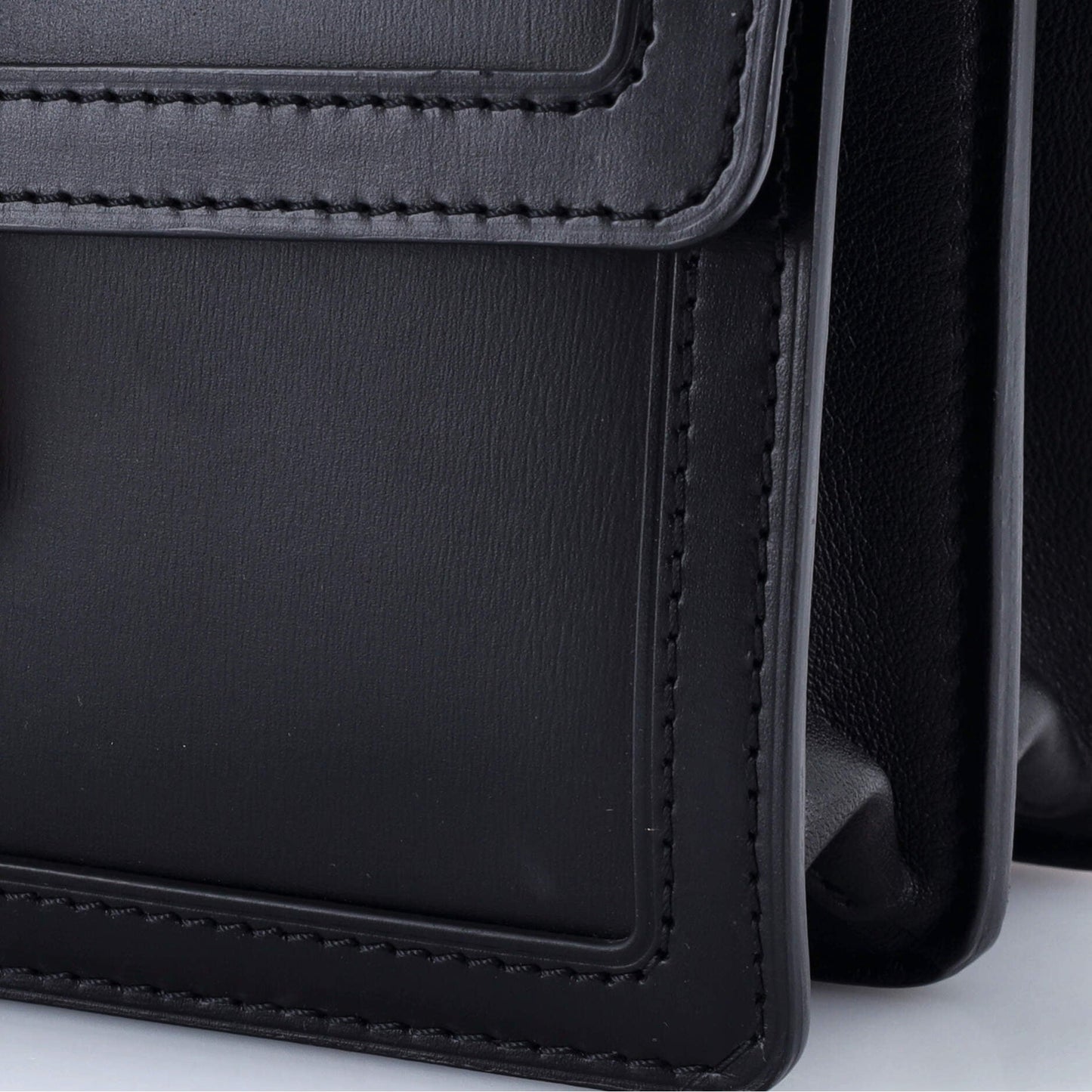 Louis Vuitton Dauphine Shoulder Bag Calfskin MM