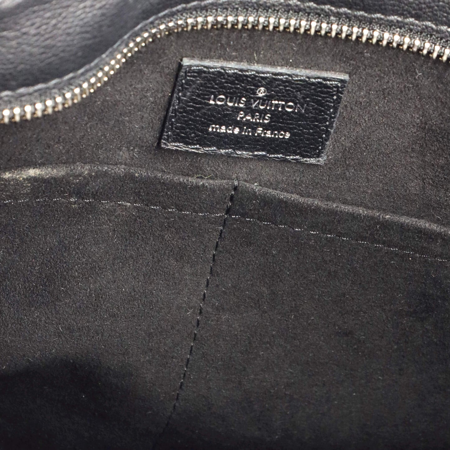Louis Vuitton Very Zipped Tote Monogram Leather