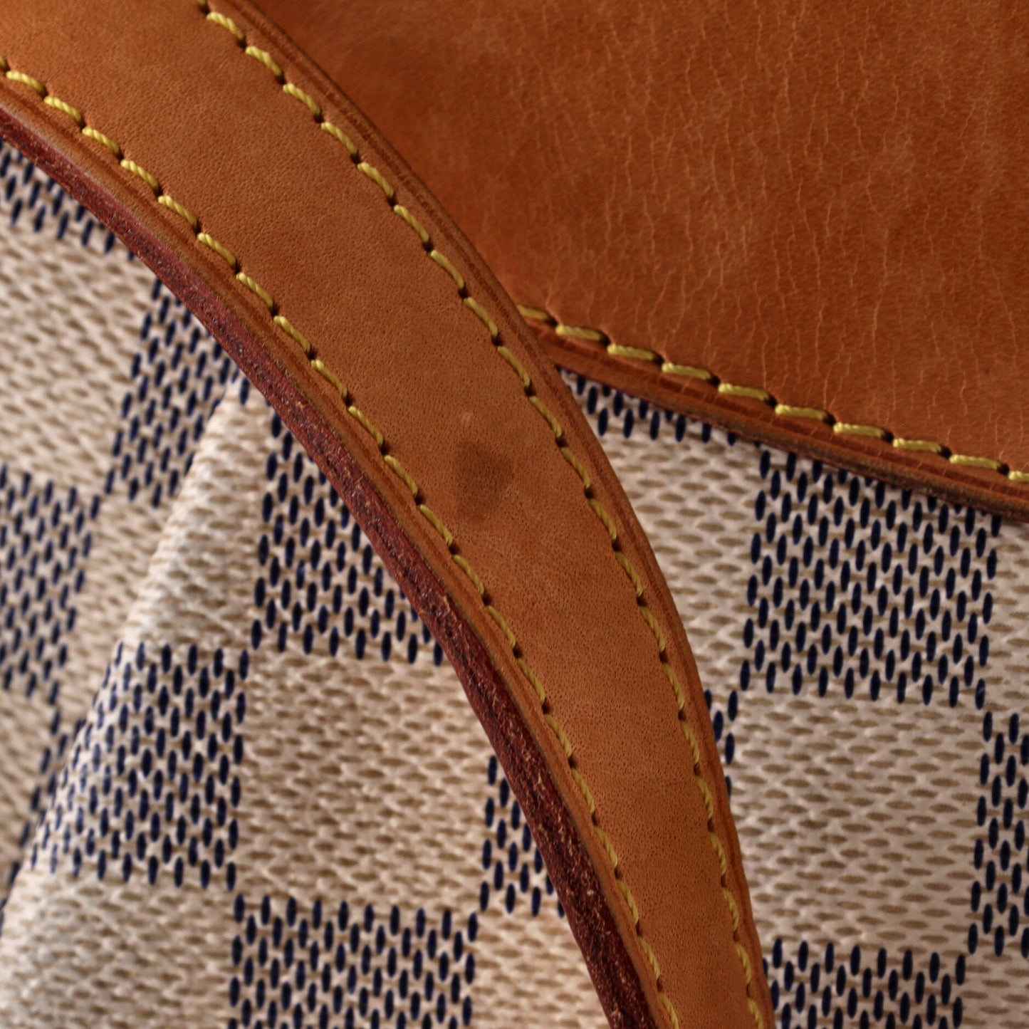 Louis Vuitton Siracusa Handbag Damier MM
