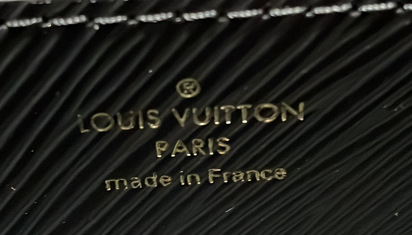 Louis Vuitton Pillow Twist Bag Epi Leather MM