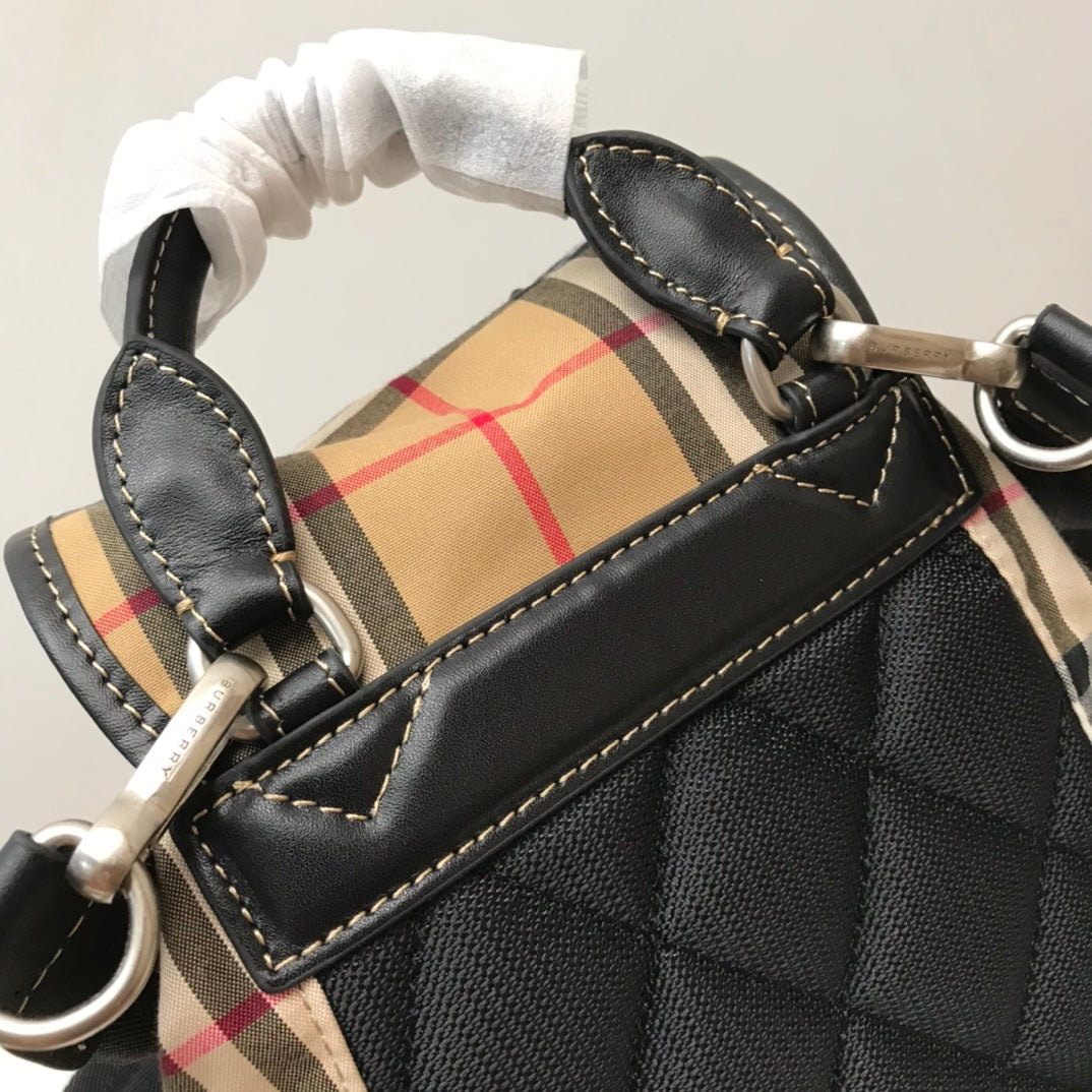 Top Quality MeTop Qualityum Rucksack In  Check Cotton Canvas-Sandy For Women, Bags 13in/33cm